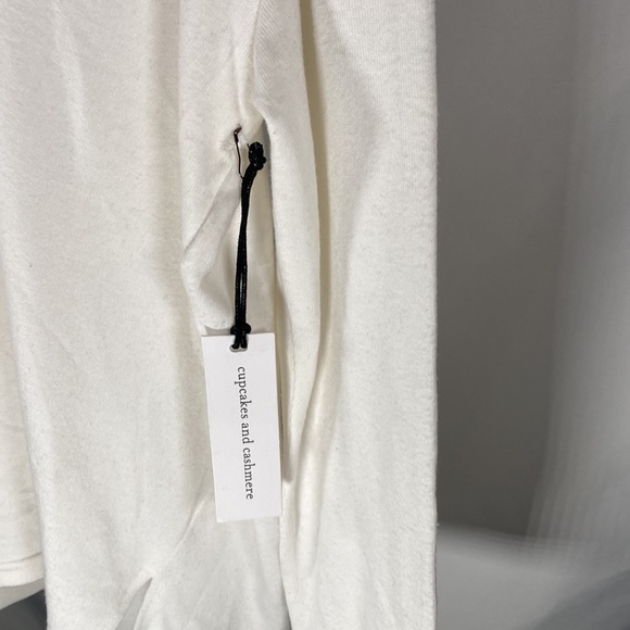 Cupcakes and cashmere - Picture 4 of 4